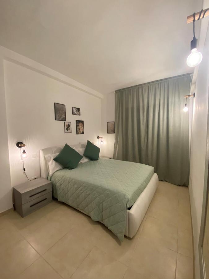 Civico 107 - Apartment With Private Parking Quartu Sant'Elena Exterior photo